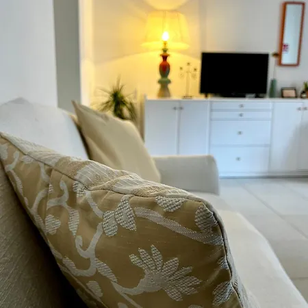 Casa Curiosa *